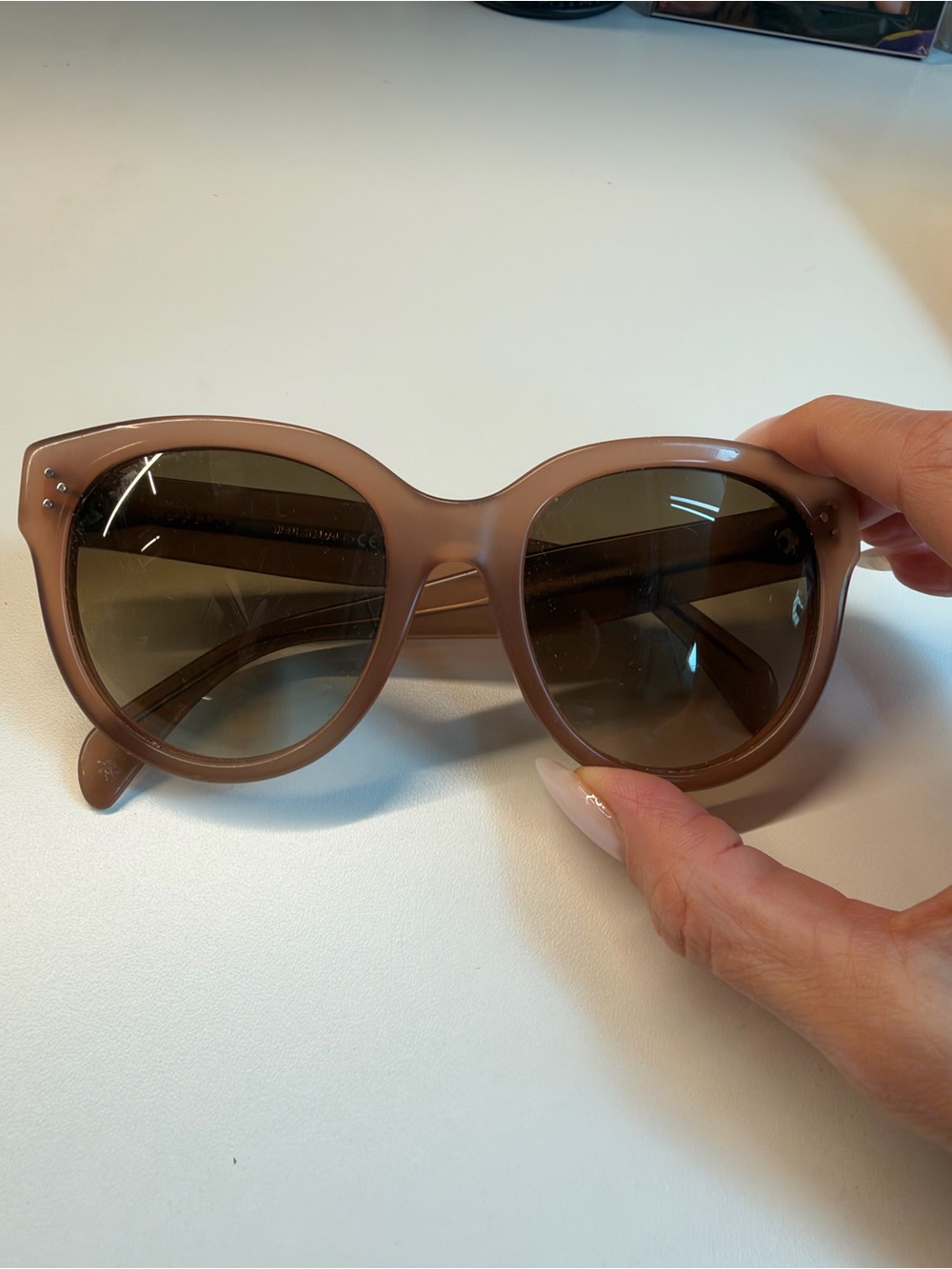 “Old Celine” Classic Brown Round Women’s Sunglasses - Must See 🌟